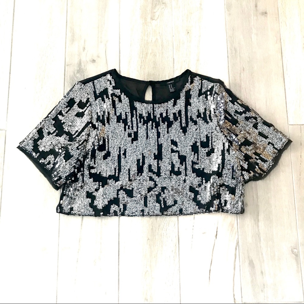Sequin crop top M